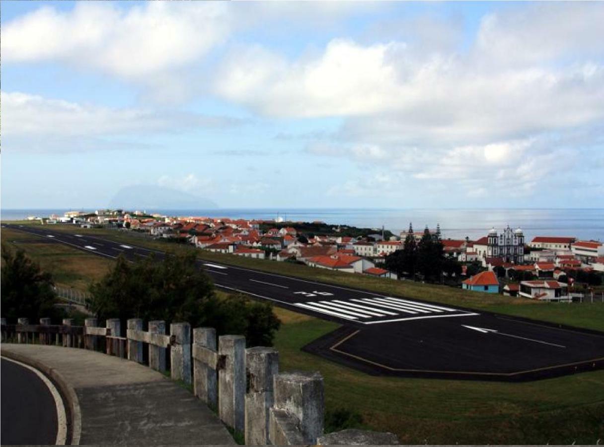 Dona Julia Hotel Santa Cruz das Flores Eksteriør billede